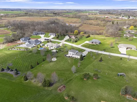 View/Area - 7 Red Clover Ln, Wrightstown, WI 54180 photo 13 of 20