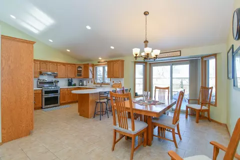 Dining - 228 Crestview Cir, Wrightstown, WI 54180 photo 2 of 3