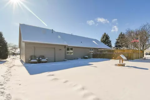 Exterior - 228 Crestview Cir, Wrightstown, WI 54180 photo 10 of 11