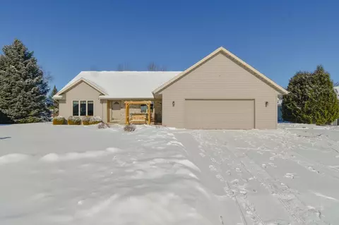 Exterior - 228 Crestview Cir, Wrightstown, WI 54180 photo 2 of 11