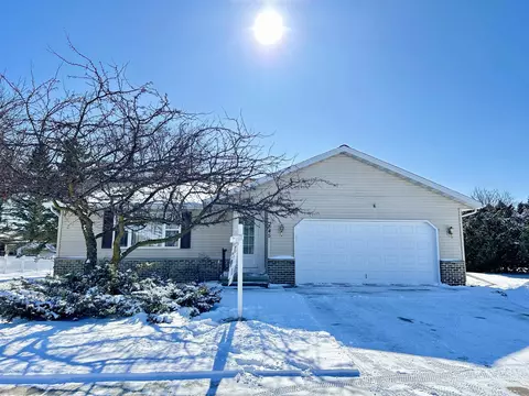845 North St, Brownsville, WI 53006