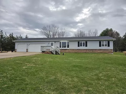 n3286 Evelyn Street, Weyauwega, WI 54983