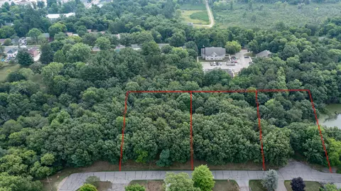 419 S Harrison St #1, Waupaca, WI 54981