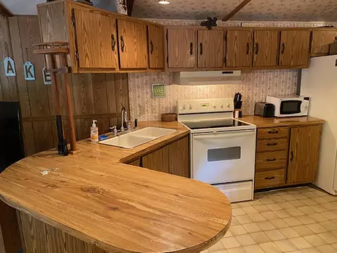 15420 Grindle Oak Dr, Crivitz, WI 54114 photo 8