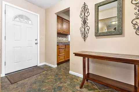 635 W Sunset Ave, Appleton, WI 54911 photo 4