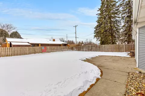 635 W Sunset Ave, Appleton, WI 54911 photo 35