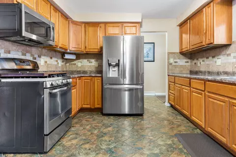 635 W Sunset Ave, Appleton, WI 54911 photo 5