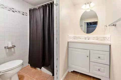 635 W Sunset Ave, Appleton, WI 54911 photo 32