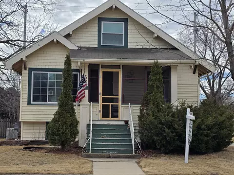 56 15th St, Fond Du Lac, WI 54935