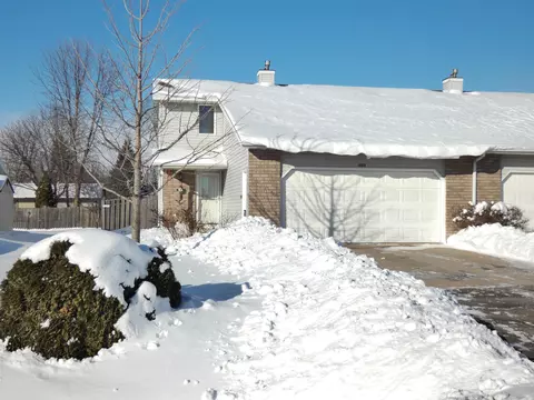 3179 Finger Rd, Green Bay, WI 54311
