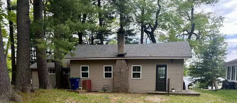 e1747 Pine Ridge Lane, Waupaca, WI 54981