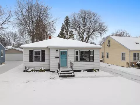 349 Bryan St, Green Bay, WI 54301