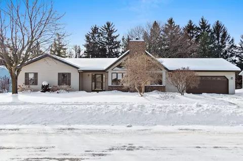 95 Raider Heights Rd, Kiel, WI 53042