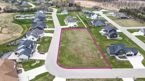 4281 N Bountiful Ln #1, Appleton, WI 54913