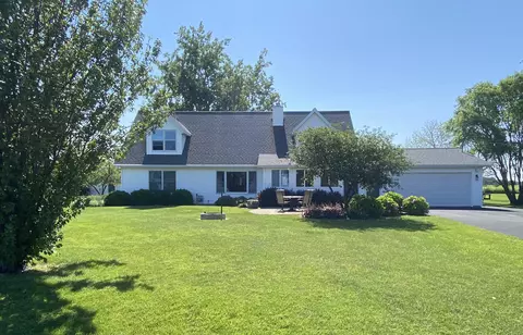 1126 S Bay Shore Rd, Brussels, WI 54204