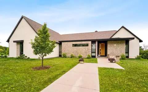 w4038 Maplewood Lane, Fond Du Lac, WI 54937