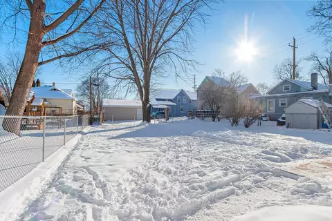307 E Winnebago St, Appleton, WI 54911 photo 32