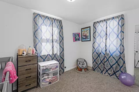 Bedroom - 1613 S Jefferson St, Appleton, WI 54915 photo 2 of 5