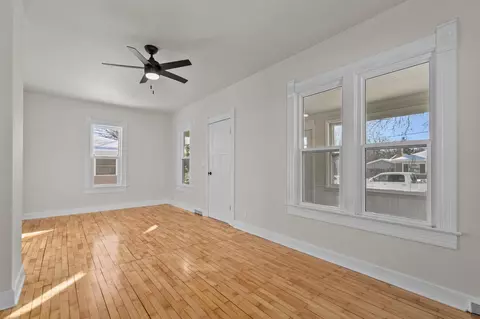 Living - 426 E Maple St, Appleton, WI 54915 photo 1 of 2