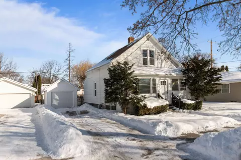 426 E Maple St, Appleton, WI 54915