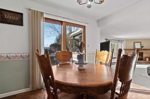 Dining - 2601 N Helen St, Appleton, WI 54911 photo 3 of 3
