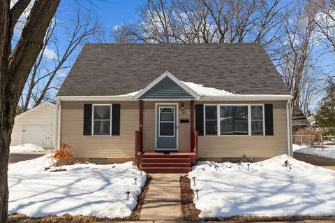903 N Gillet St, Appleton, WI 54914