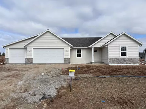 W5862 Delta Drive, Menasha, WI 54952