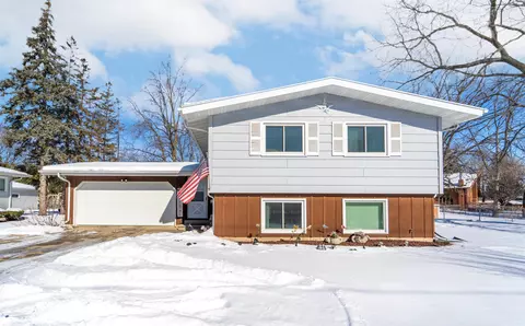 1512 W 9th Ave, Oshkosh, WI 54902