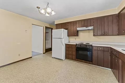2313 S Clover Ln, Appleton, WI 54915 photo 6