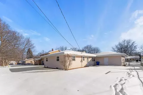 2313 S Clover Ln, Appleton, WI 54915 photo 17