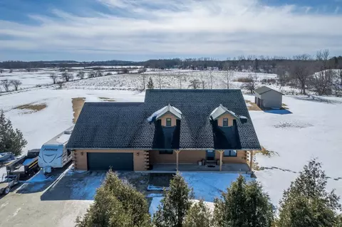 e3489 Krok Road, Kewaunee, WI 54216