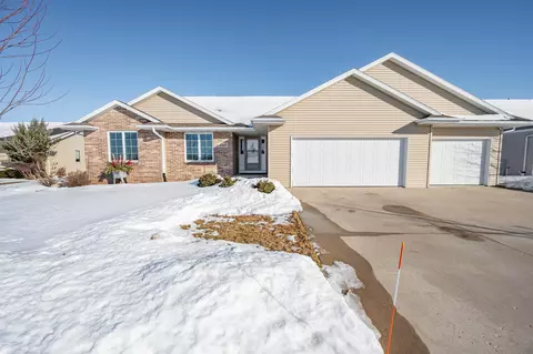3569 Satellite Ln, Green Bay, WI 54311