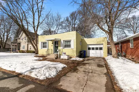 822 E Fremont St, Appleton, WI 54915
