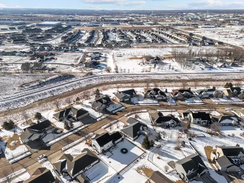 View/Area - 4120 E Appleseed Dr, Appleton, WI 54913 photo 3 of 5