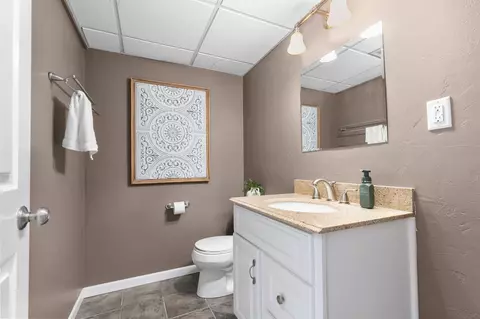 Bath - 4120 E Appleseed Dr, Appleton, WI 54913 photo 7 of 7
