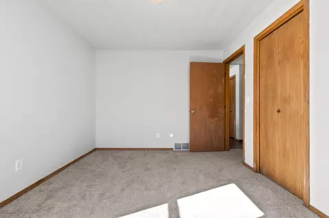 425 E Roeland Ave, Appleton, WI 54915 photo 17