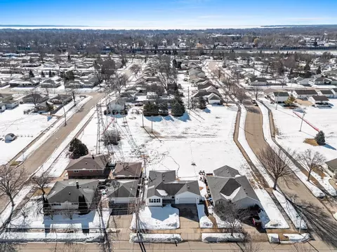 425 E Roeland Ave, Appleton, WI 54915 photo 22