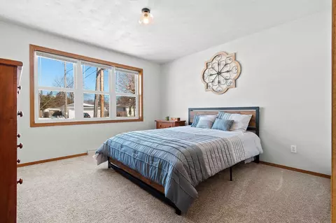 425 E Roeland Ave, Appleton, WI 54915 photo 9