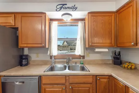 120 Blithe St, Green Bay, WI 54303 photo 13