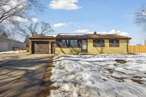 120 Blithe St, Green Bay, WI 54303