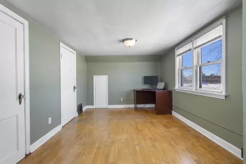 Bedroom - 2121 N Drew St, Appleton, WI 54911 photo 3 of 4