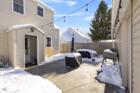 Exterior - 2121 N Drew St, Appleton, WI 54911 photo 6 of 6