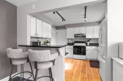 Kitchen - 1101 E Taft Ave, Appleton, WI 54915 photo 1 of 2