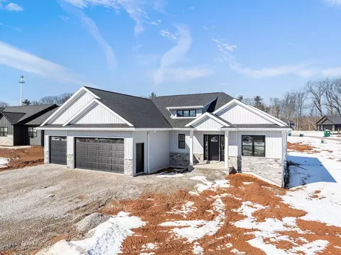 2623 Farmington Way, Green Bay, WI 54313