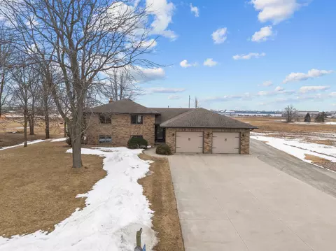 w2149 Evergreen Drive, Kaukauna, WI 54130