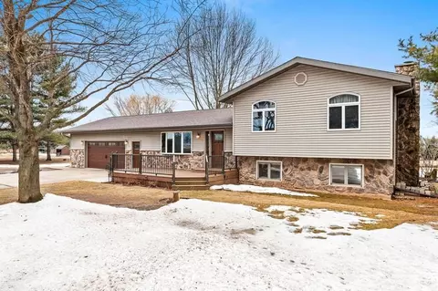 n3907 Drier Road, New London, WI 54961