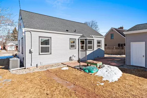 431 E Marquette St, Appleton, WI 54911 photo 36