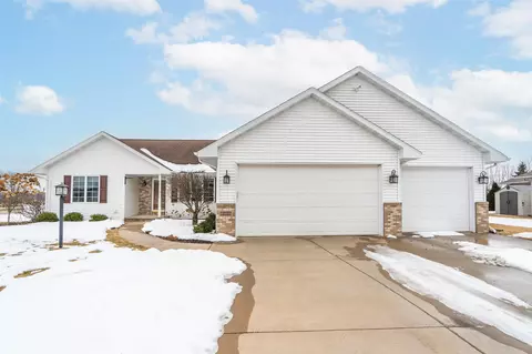 w5925 Daffodil Drive, Appleton, WI 54915
