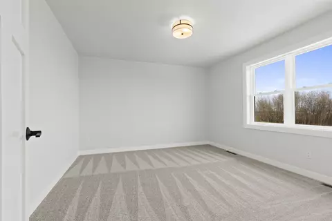 Bedroom - 251 Kerrigan Dr, Wrightstown, WI 54180 photo 3 of 8
