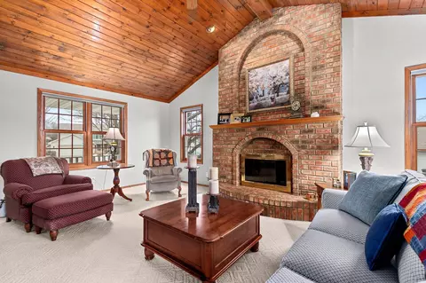 71 Northbreeze Dr, Appleton, WI 54911 photo 11